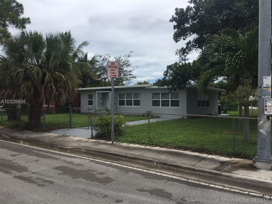 Completely Remodeled large 3 Bed 2 Bath home on a quite street with new roof. Freshly painted inside and outside. New windows and new roof. The house has New tile floors, new kitchen and bathrooms cabinets and Central A/C. Large Yard for a swimming pool in a convenience corner lot. The house is ready to move in.  Huge master bedroom 16' x 16' with bathroom inside and walking closet. Seller will install brand new Stainless Appliances prior to closing.