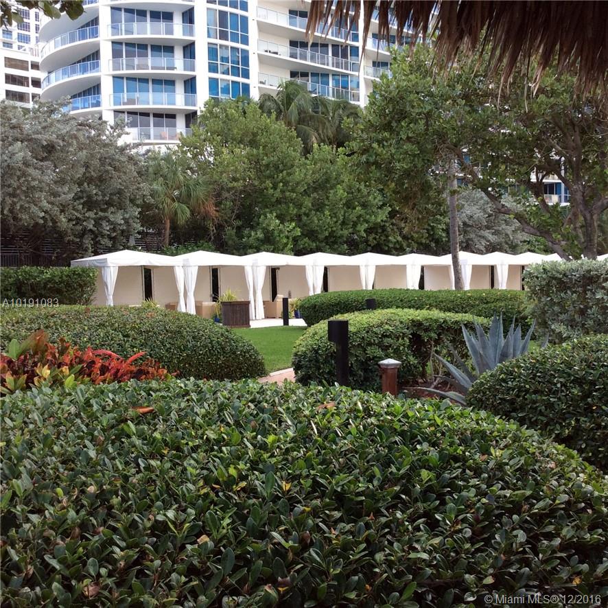 Residences On Hollywood B - Residential Lease