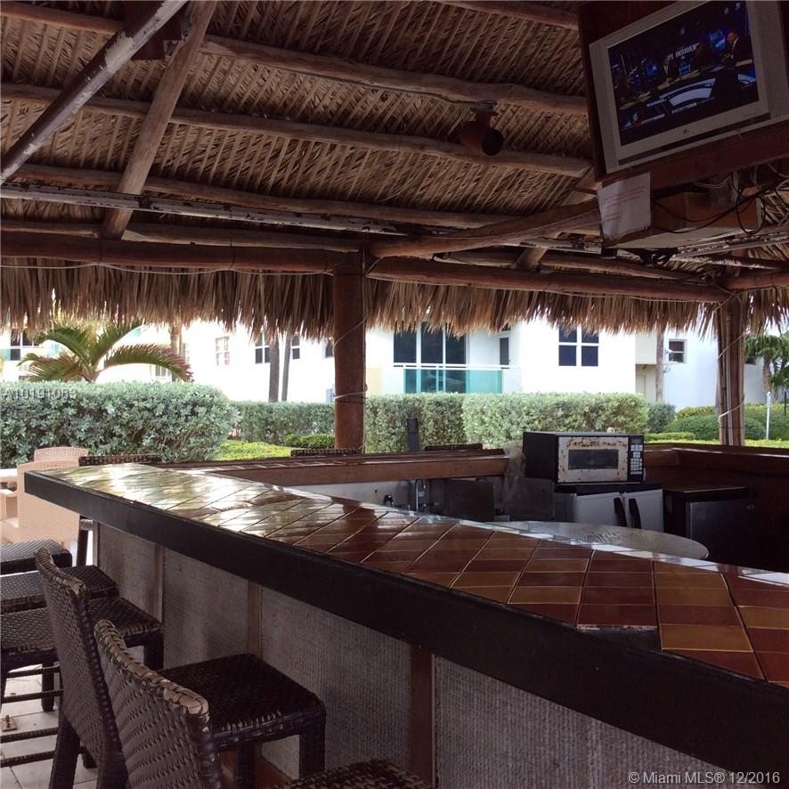 Residences On Hollywood B - Residential Lease