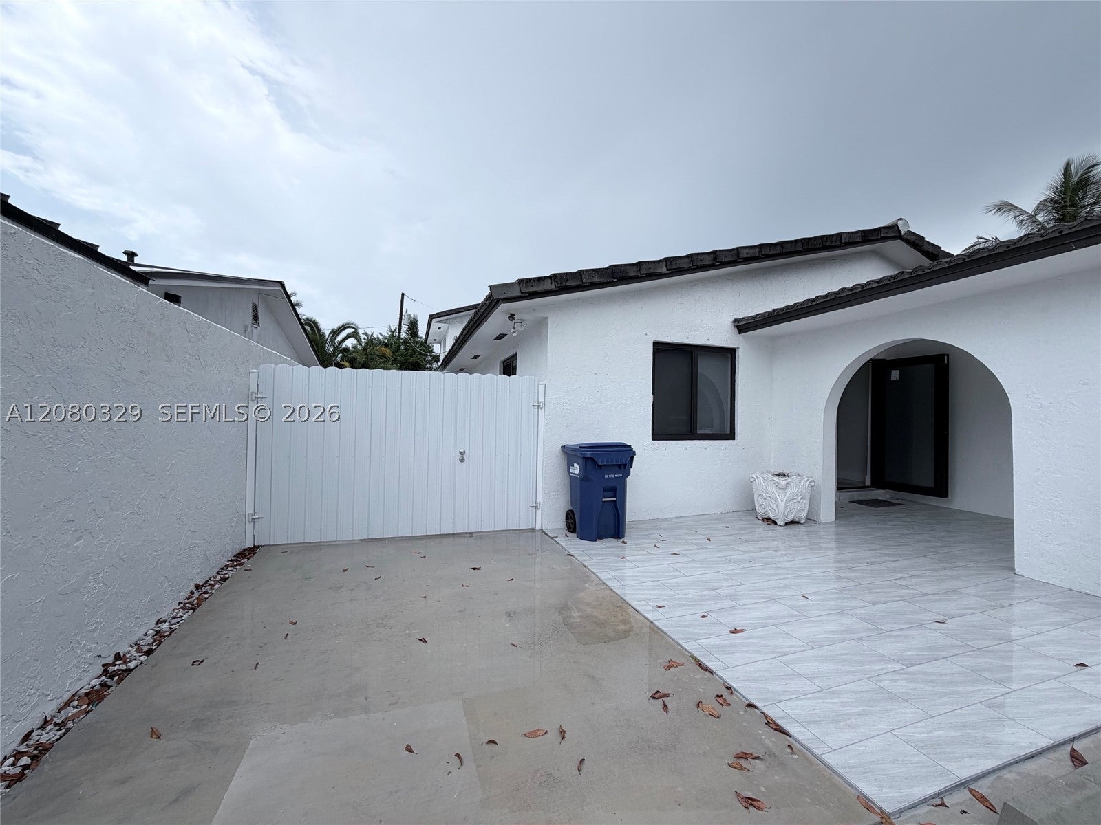 11870 SW 5th St 1
