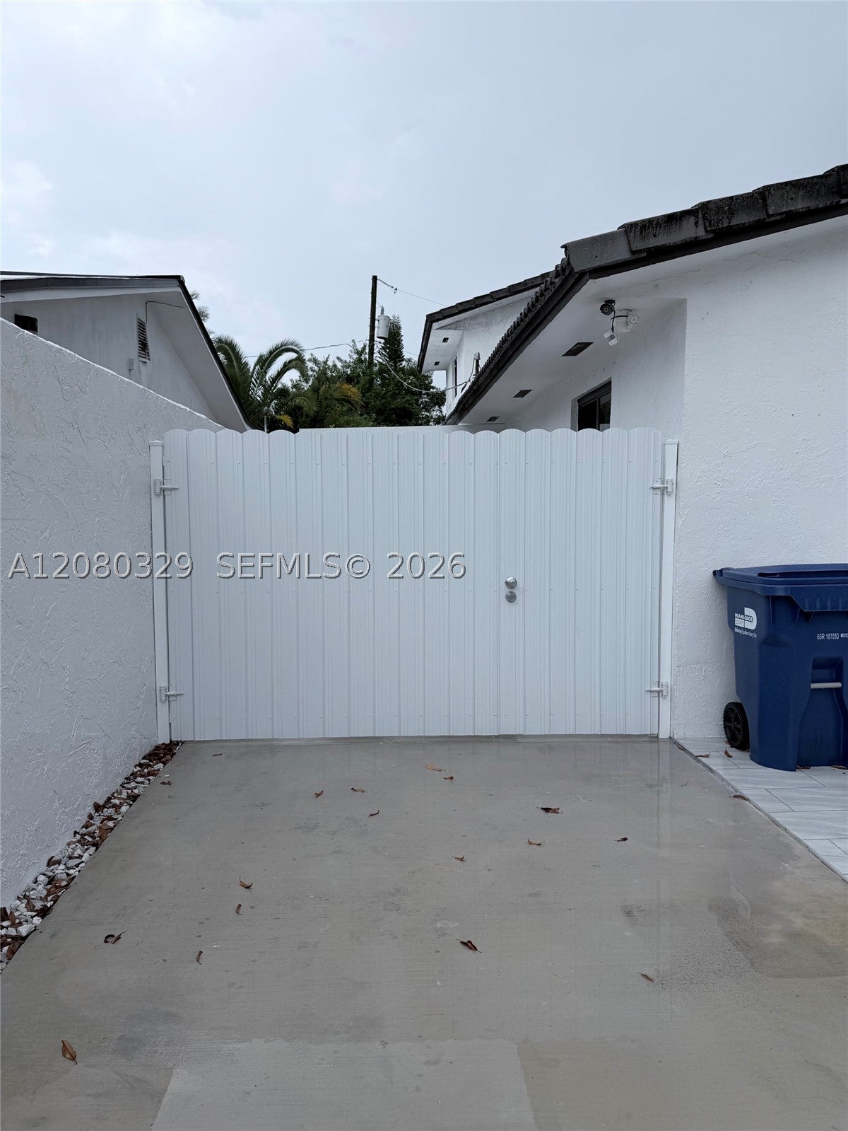 11870 SW 5th St 1