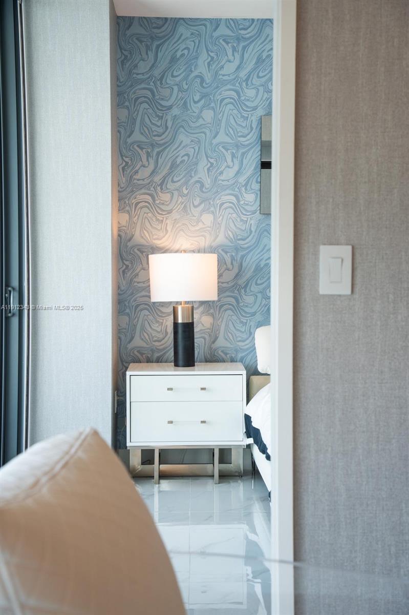 ARIA RESERVE - Residential Lease