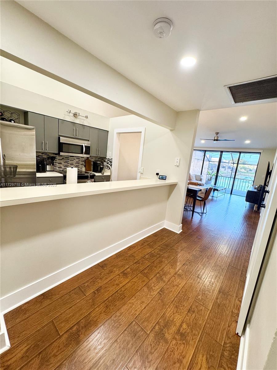Flamingo Villas - Residential