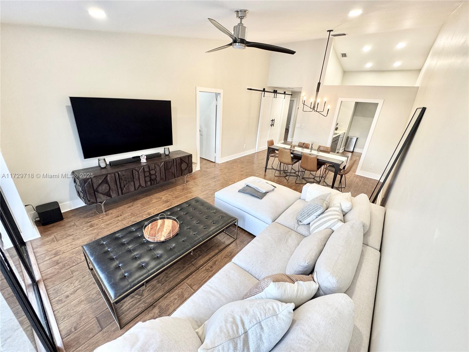 Flamingo Villas - Residential