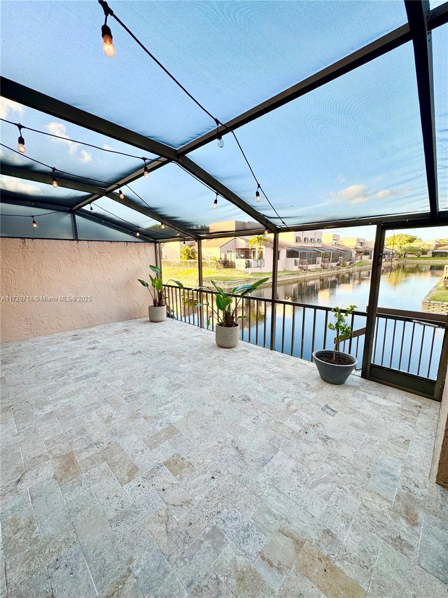 Flamingo Villas - Residential