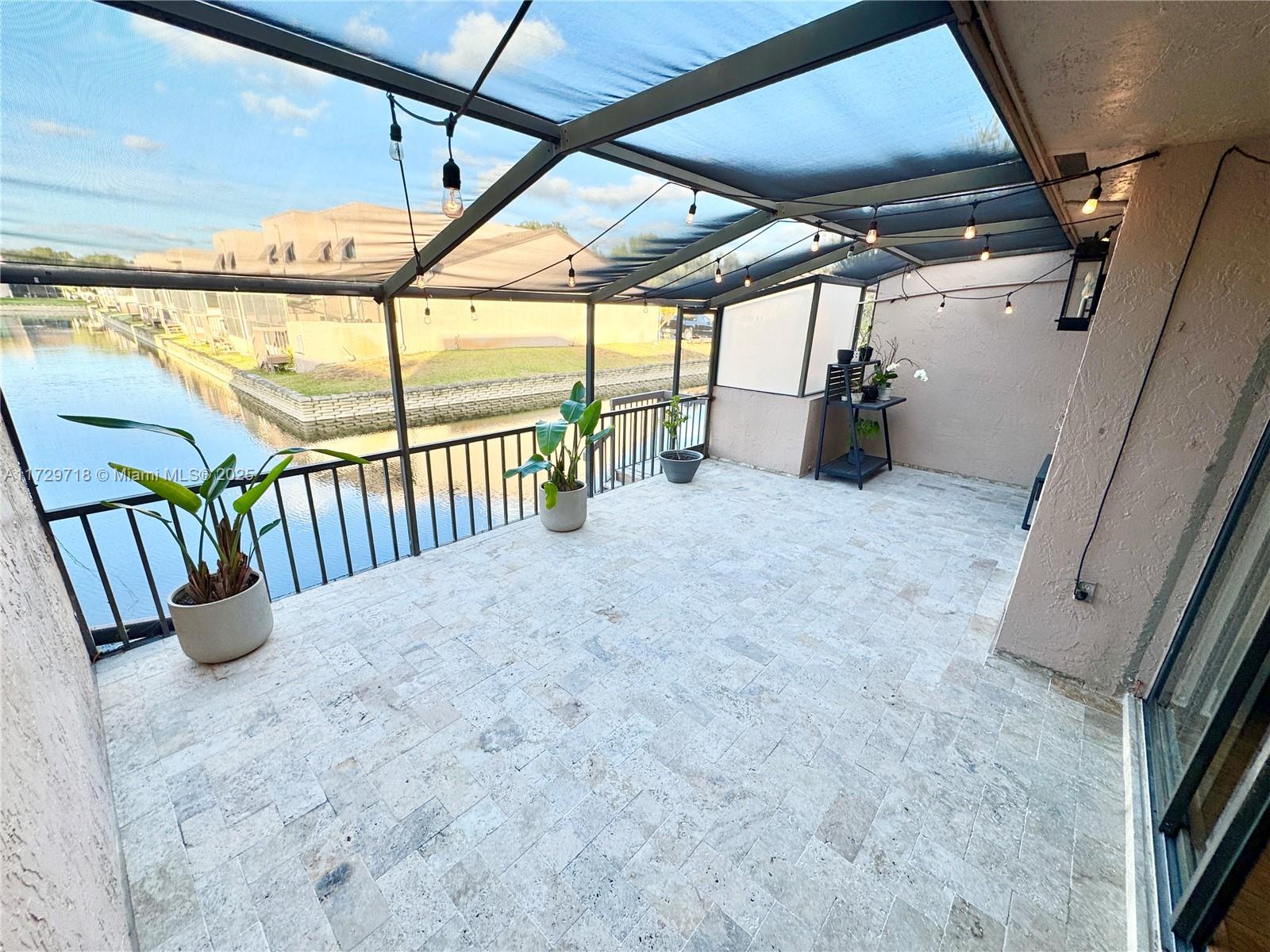 Flamingo Villas - Residential