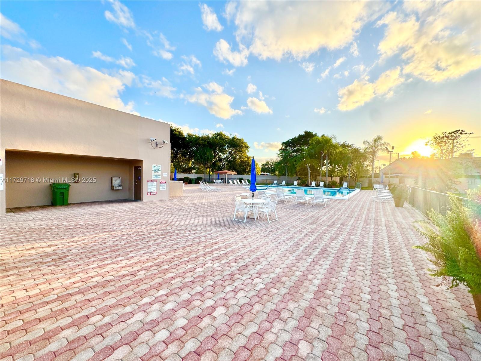 Flamingo Villas - Residential