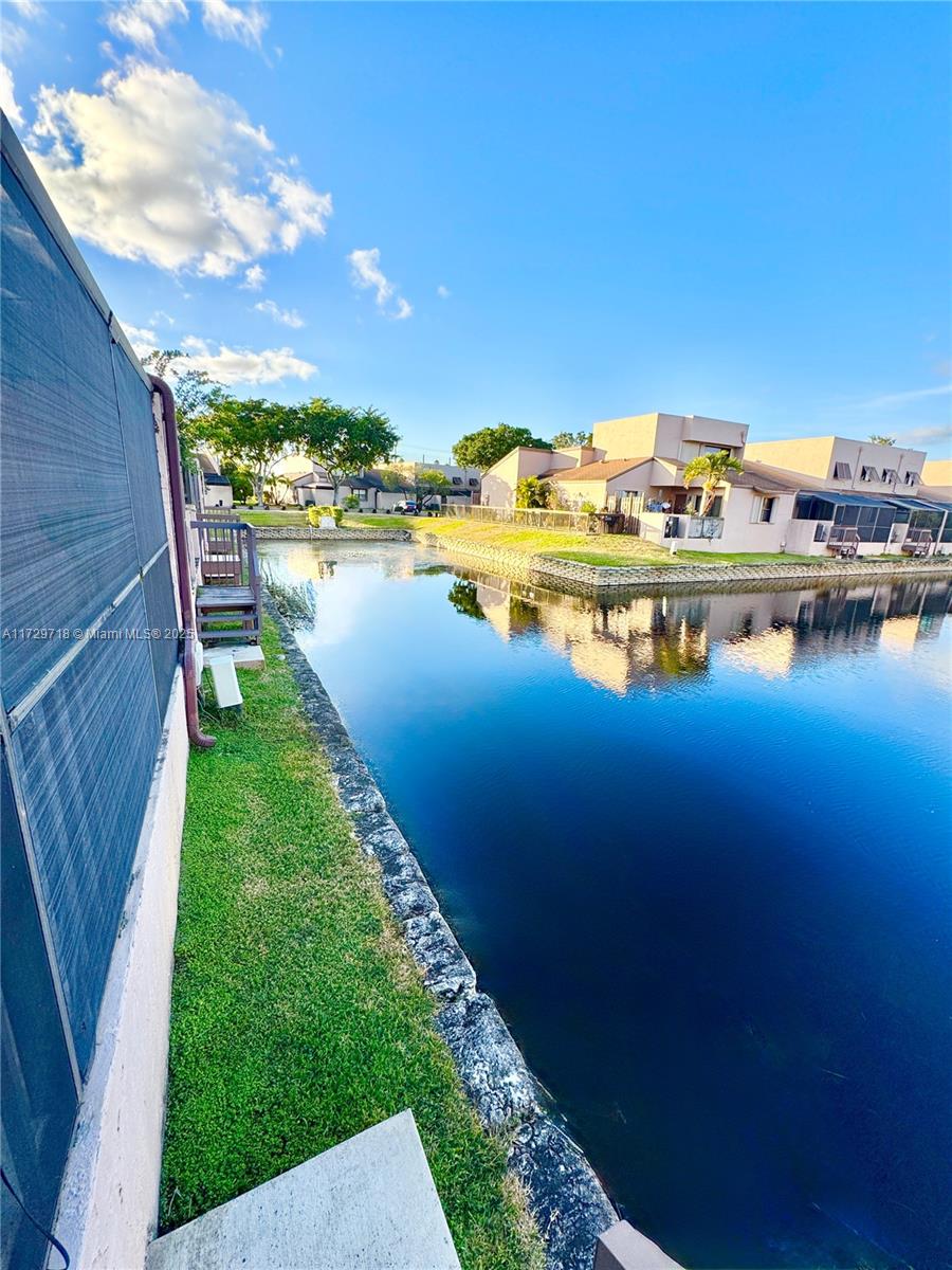 Flamingo Villas - Residential