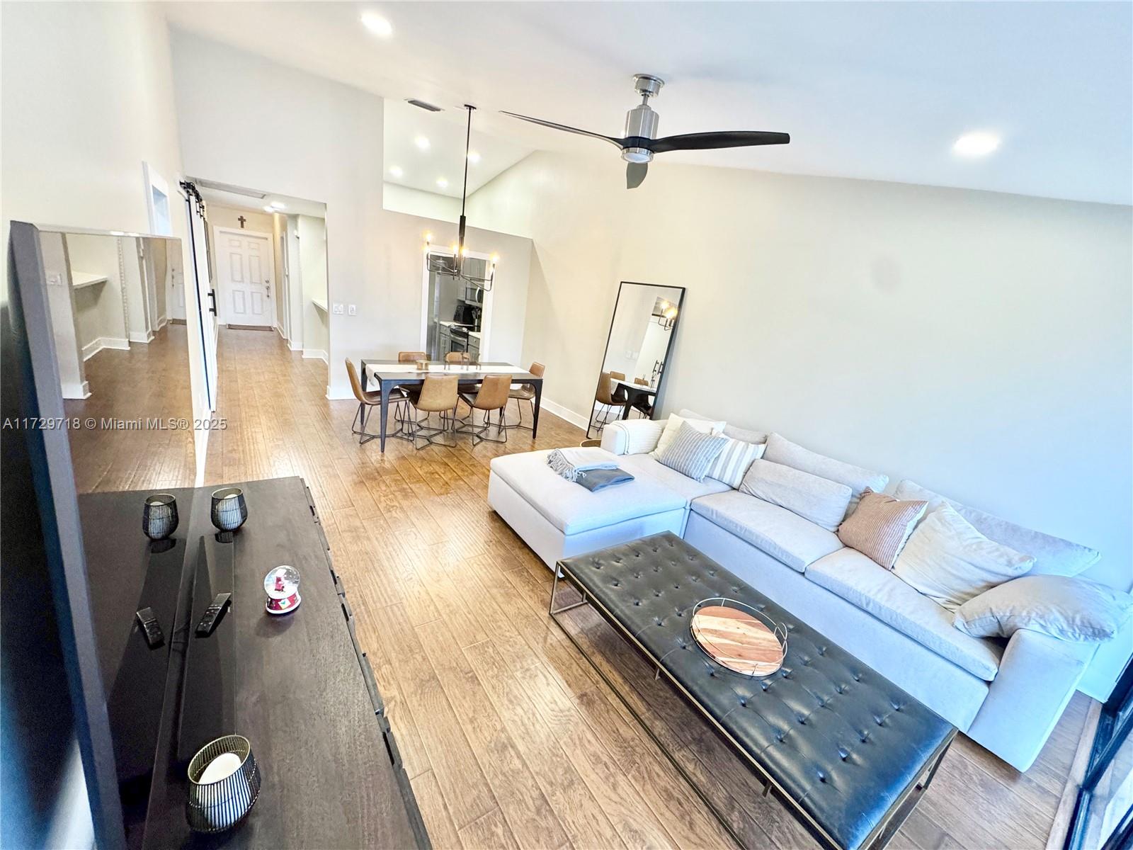 Flamingo Villas - Residential