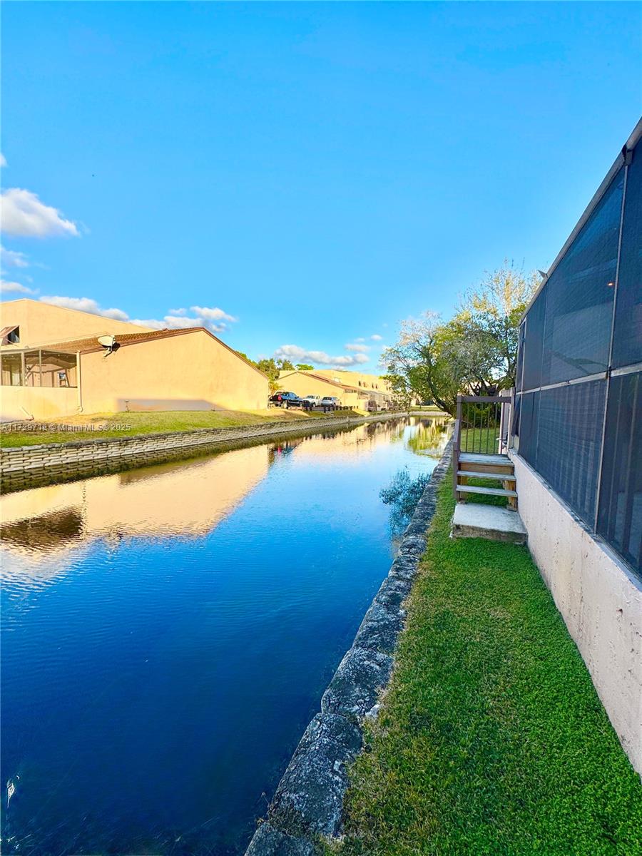Flamingo Villas - Residential