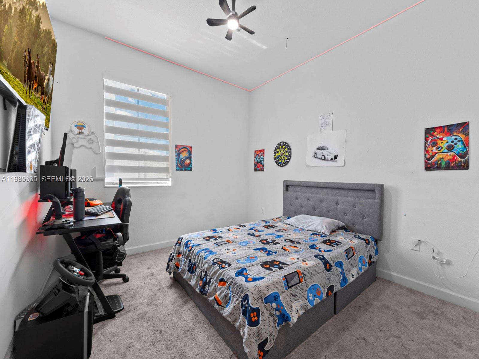 PINE ISLE - Residential