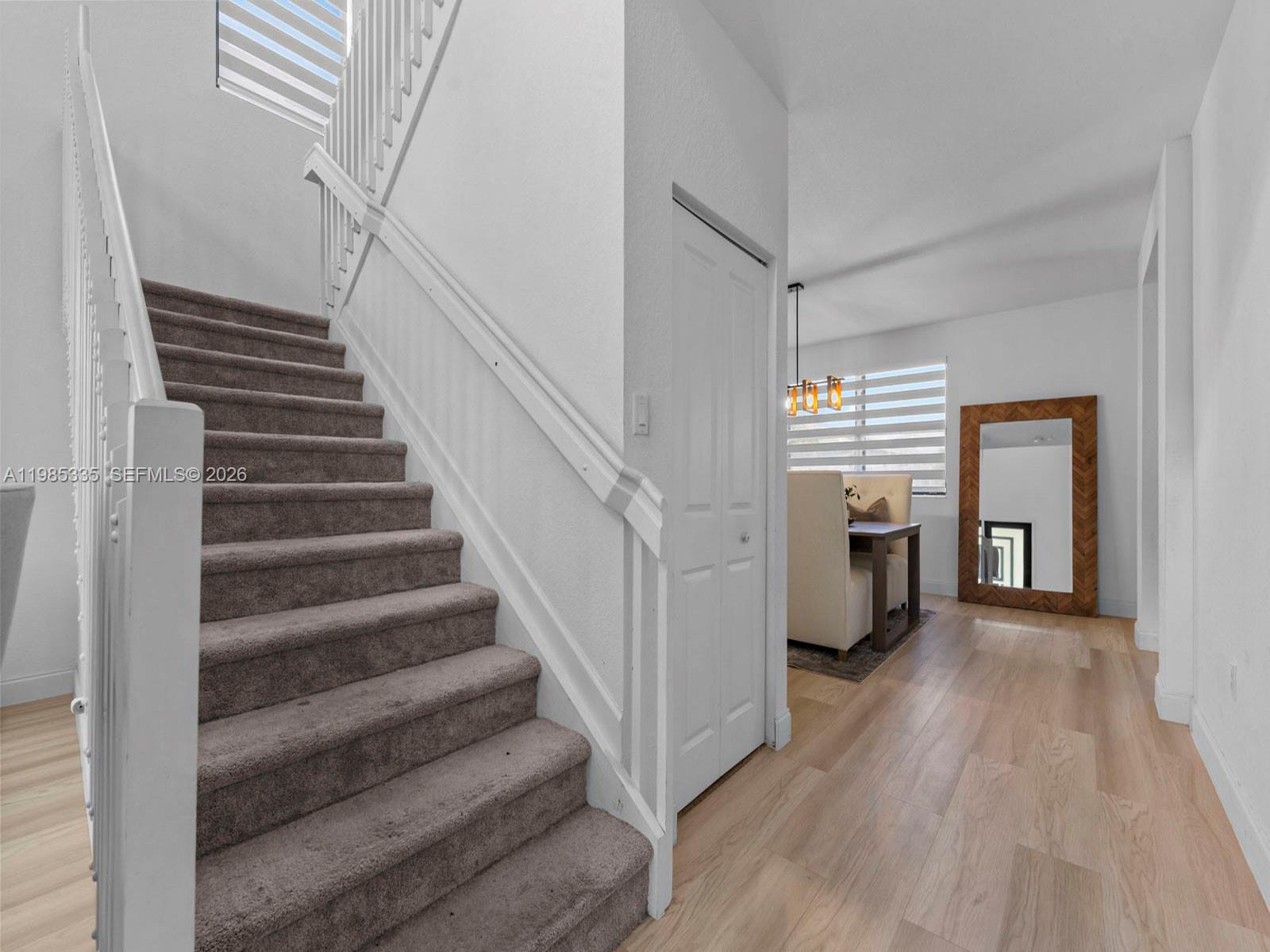 PINE ISLE - Residential