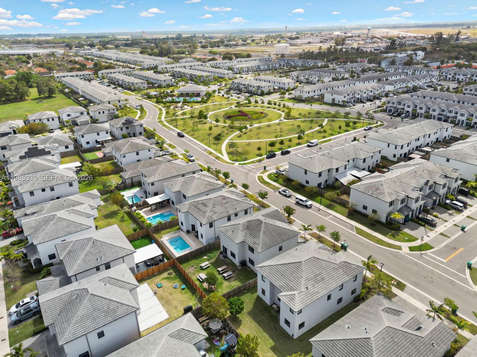 PINE ISLE - Residential