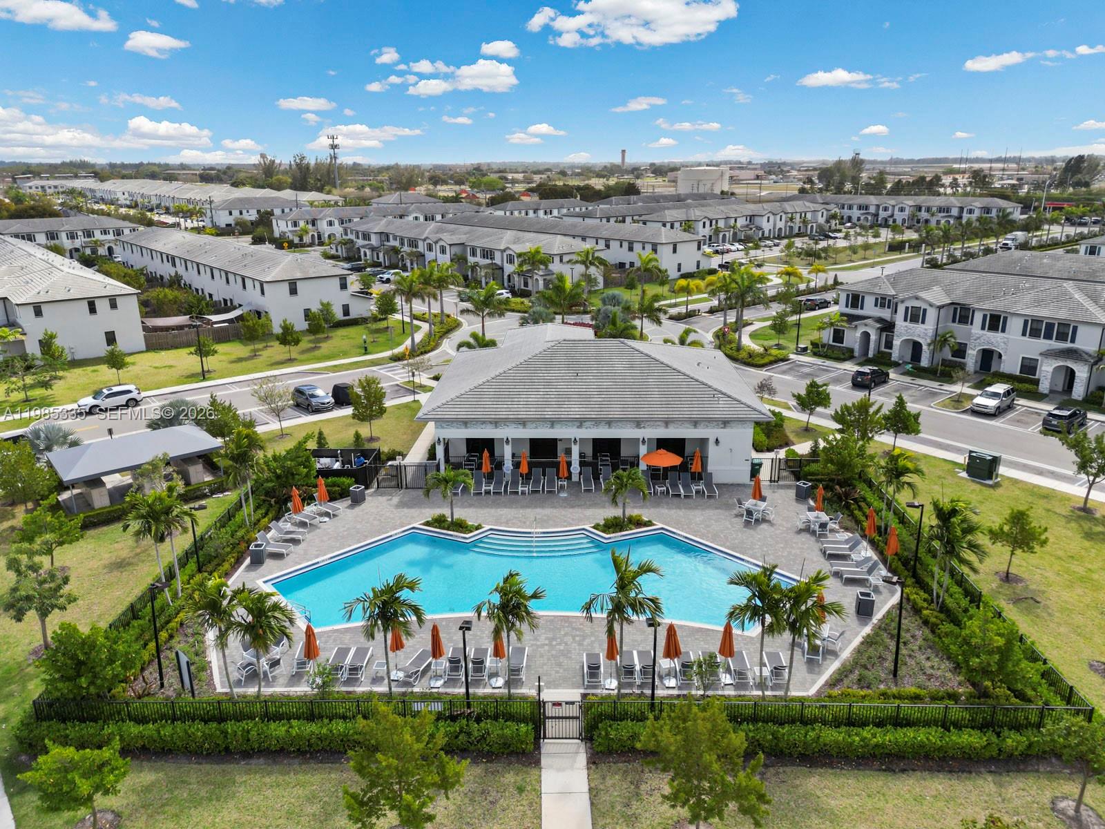 PINE ISLE - Residential