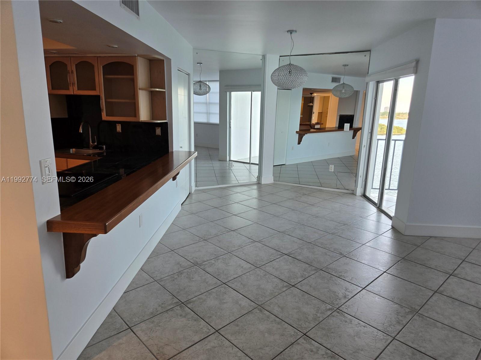 MAJORCA TOWERS CONDO - Residential Lease