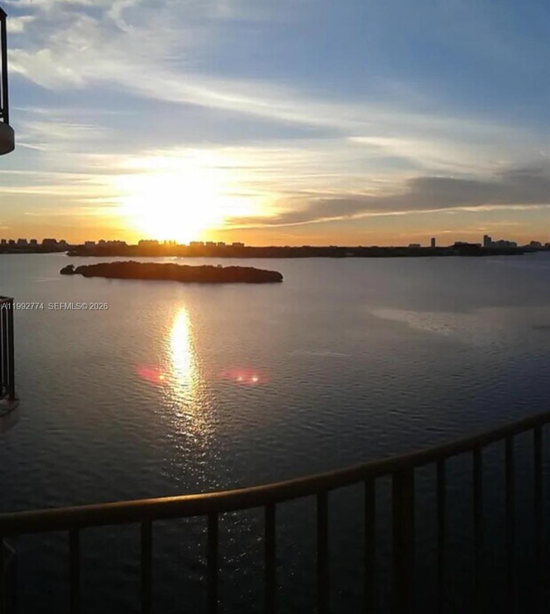 MAJORCA TOWERS CONDO - Residential Lease