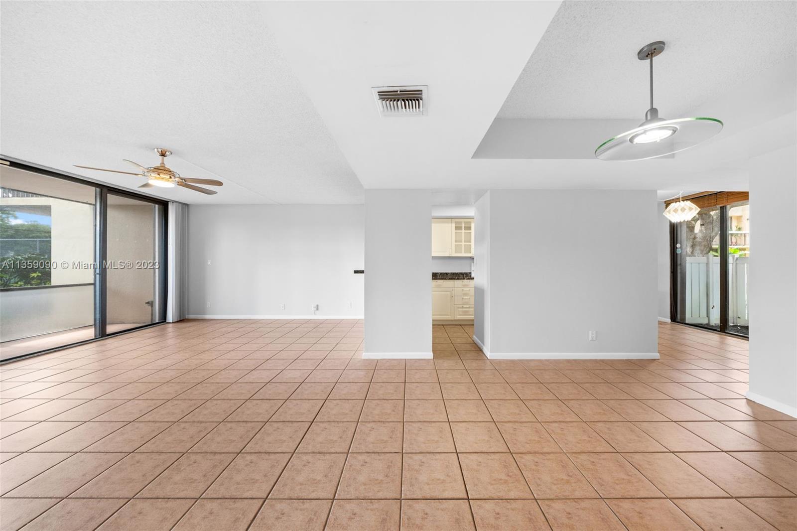 HARVEST SECTION FOUR COND - Residential