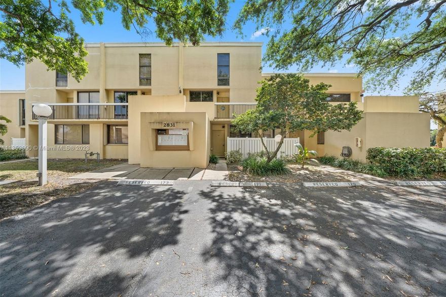 Spacious 2 bedroom 2 bathroom condo located minutes from nearby Nova Southeastern University college campus in Davie, FL. This condo is located on the first floor and offers 1270 square feet with a huge screened in patio overlooking the tennis court in the popular Harvest Condominium community. It was just freshly painted and is ready for a new owner. Vacant and easy to show. CASH OR CONVENTIONAL OFFERS ONLY ACCEPTED. CONVENTIONAL OFFERS MUST BE 25% DOWN PAYMENT FOR PRIMARY OWNERS.  Professional Photos Coming Soon