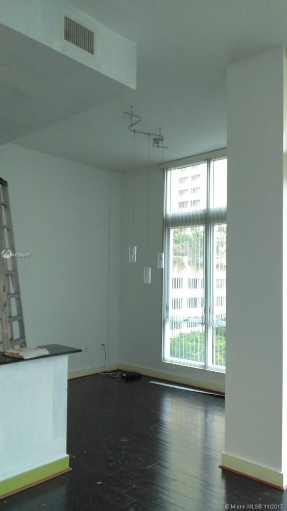 METROPOLIS I AT DADELAND - Residential Lease