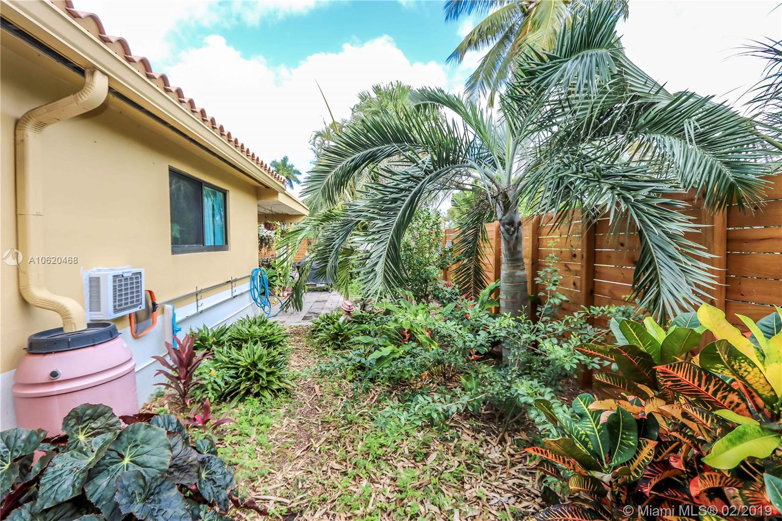 SUNNY ACRES - Residential