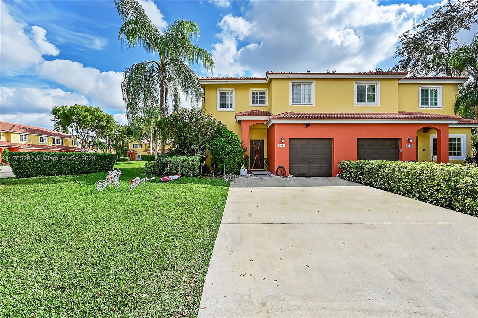 Property for Sale at 2011 Sw 103rd Ter, Miramar, Broward County, Florida - Bedrooms: 3 
Bathrooms: 3  - $473,000