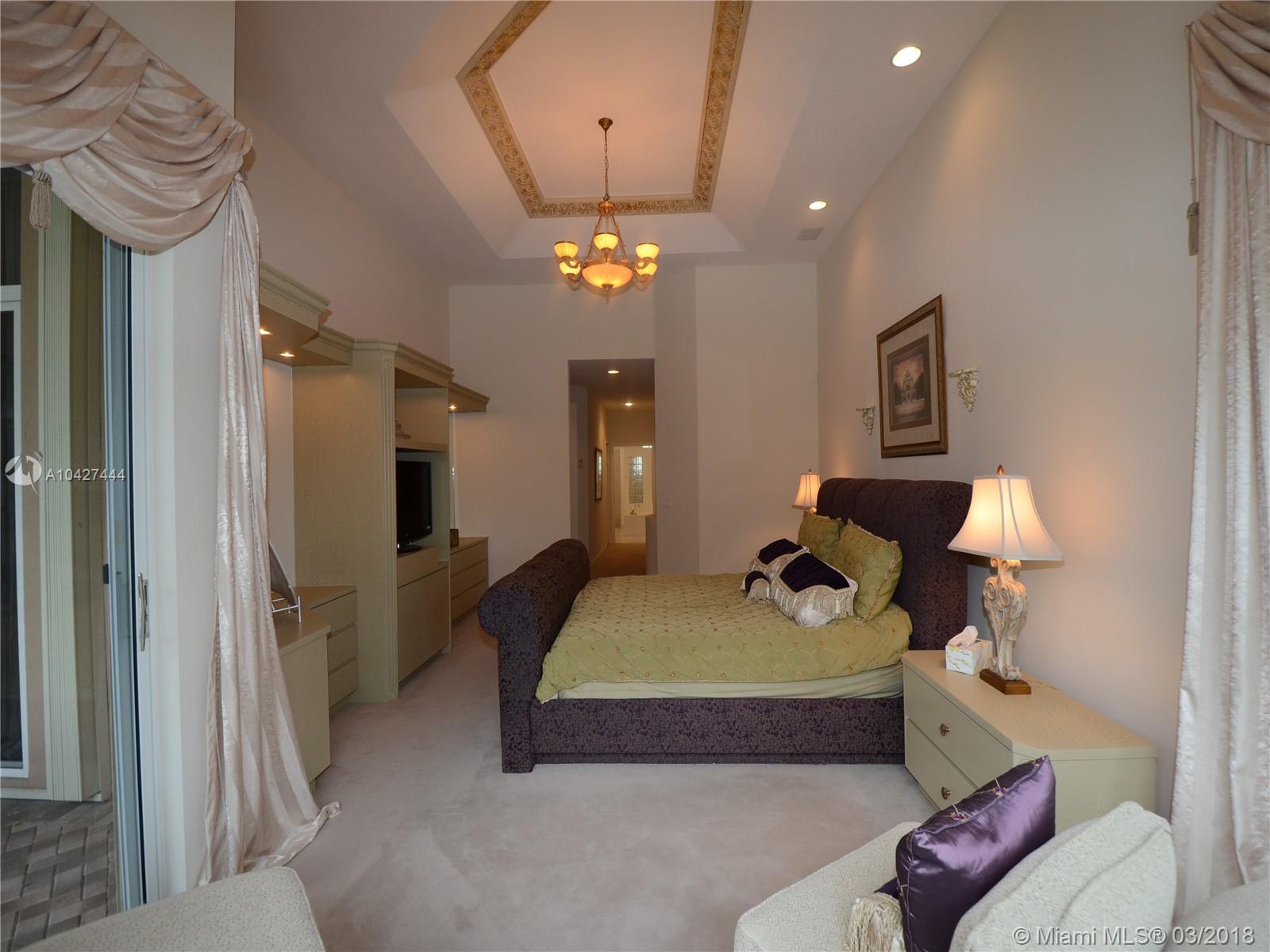 MONTEREY - Residential