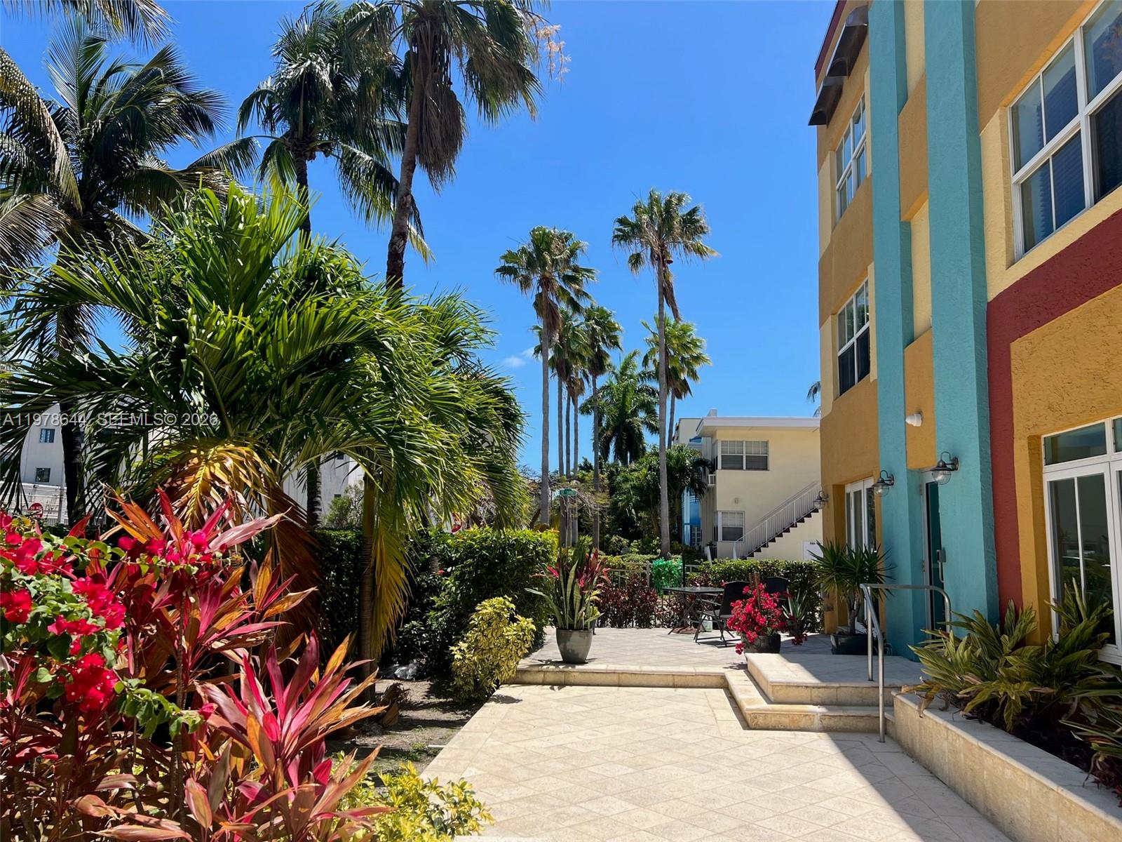 THE HABANA CONDO - Residential