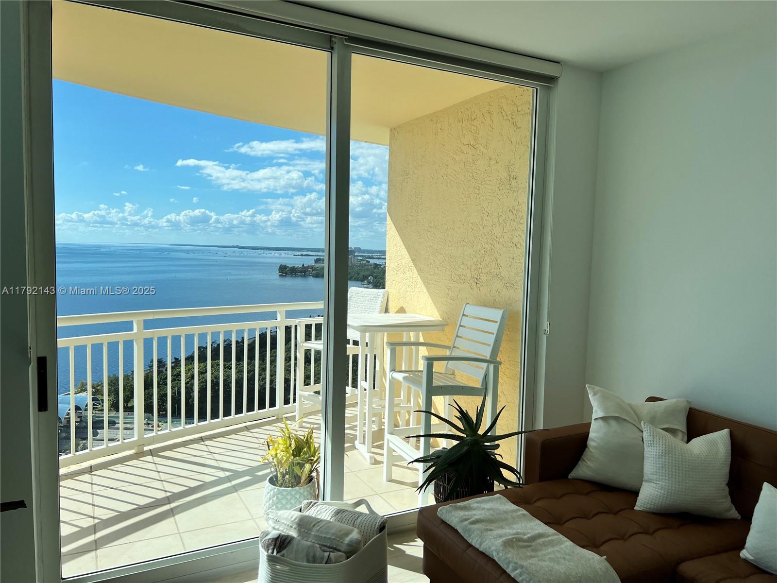 2475 Brickell Ave 2207, Miami, Broward County, Florida - 2 Bedrooms  
2 Bathrooms - 