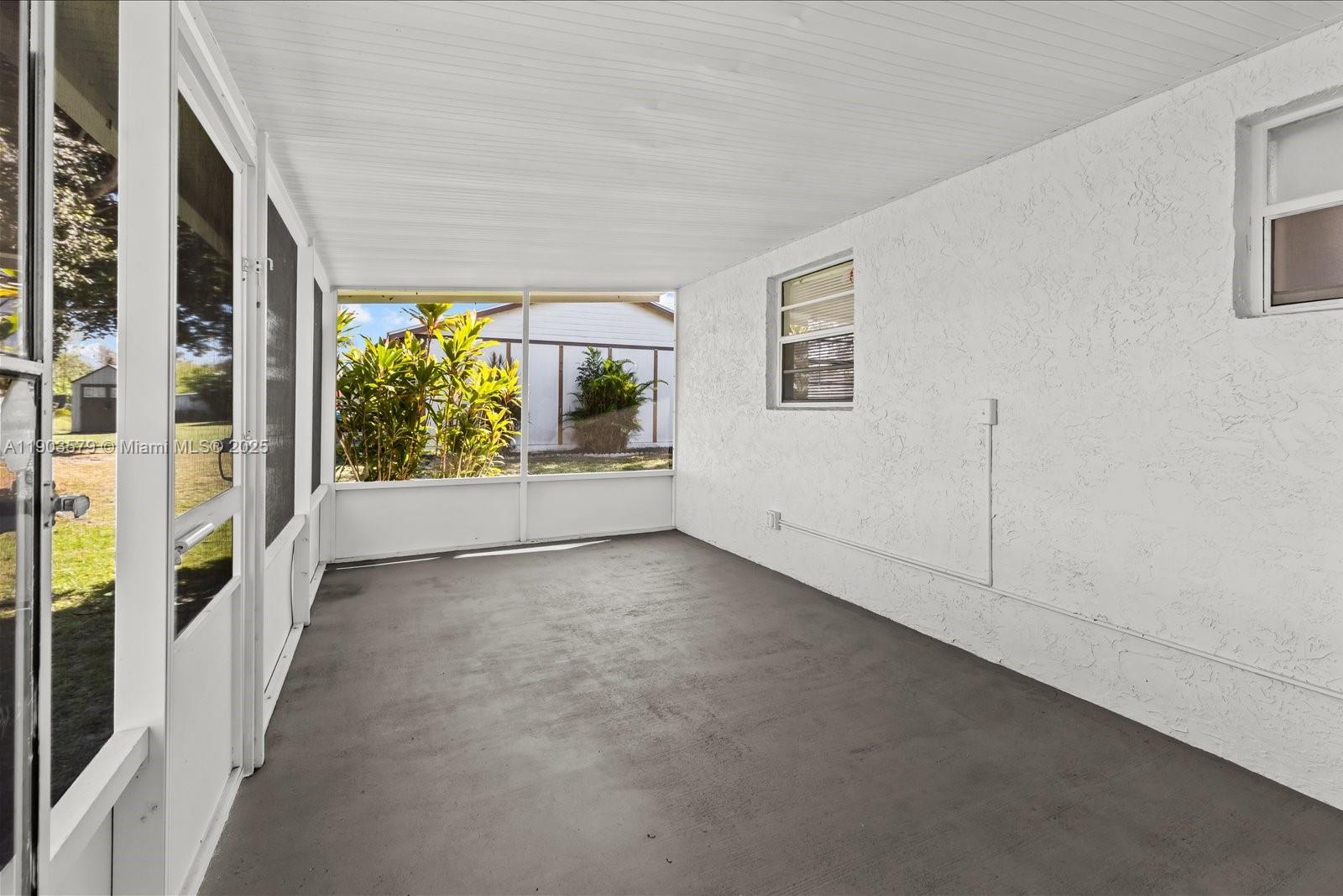 PORT ST LUCIE SECTION 28 - Residential