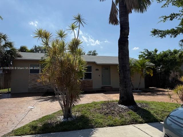 3130 N 73rd Ter