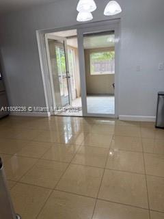 3130 N 73rd Ter
