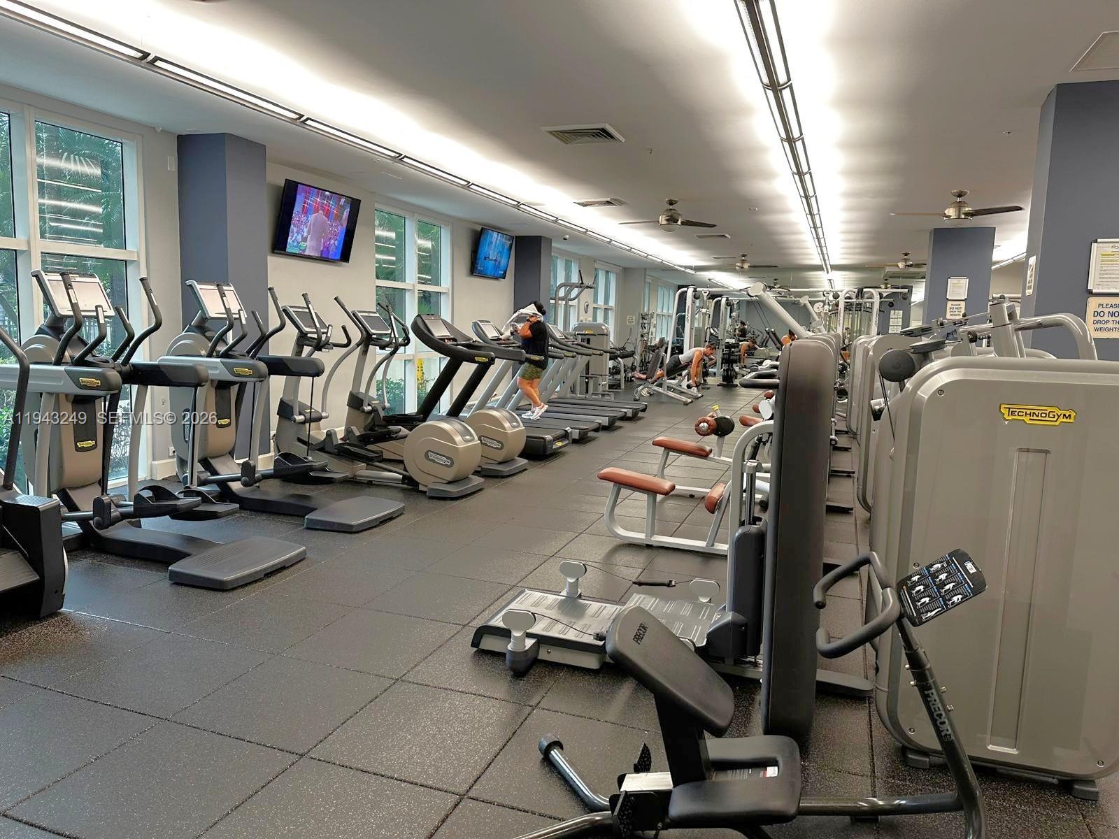 CITE CONDO - Residential Lease