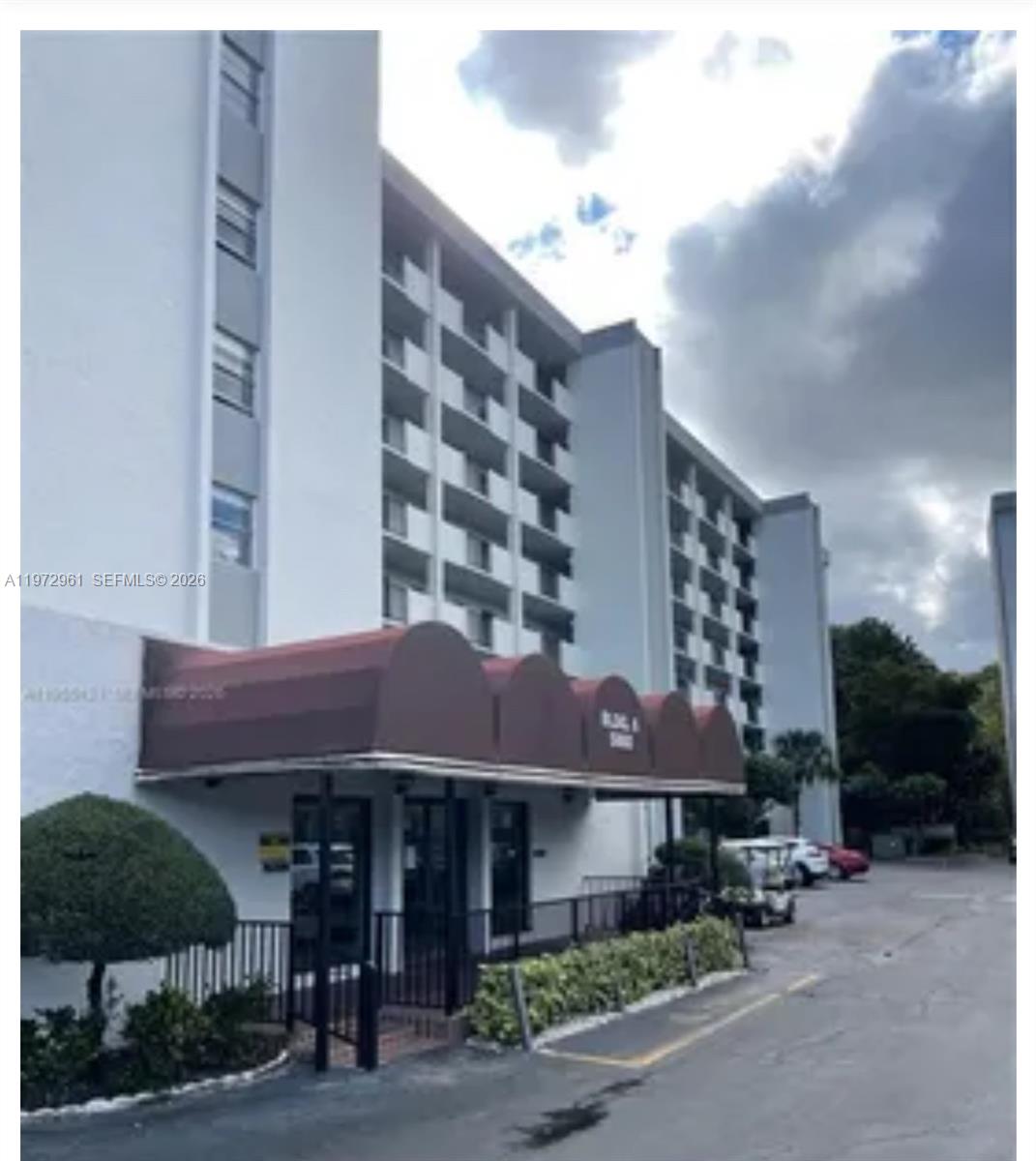 GREENS OF INVERRARY PHASE - Residential