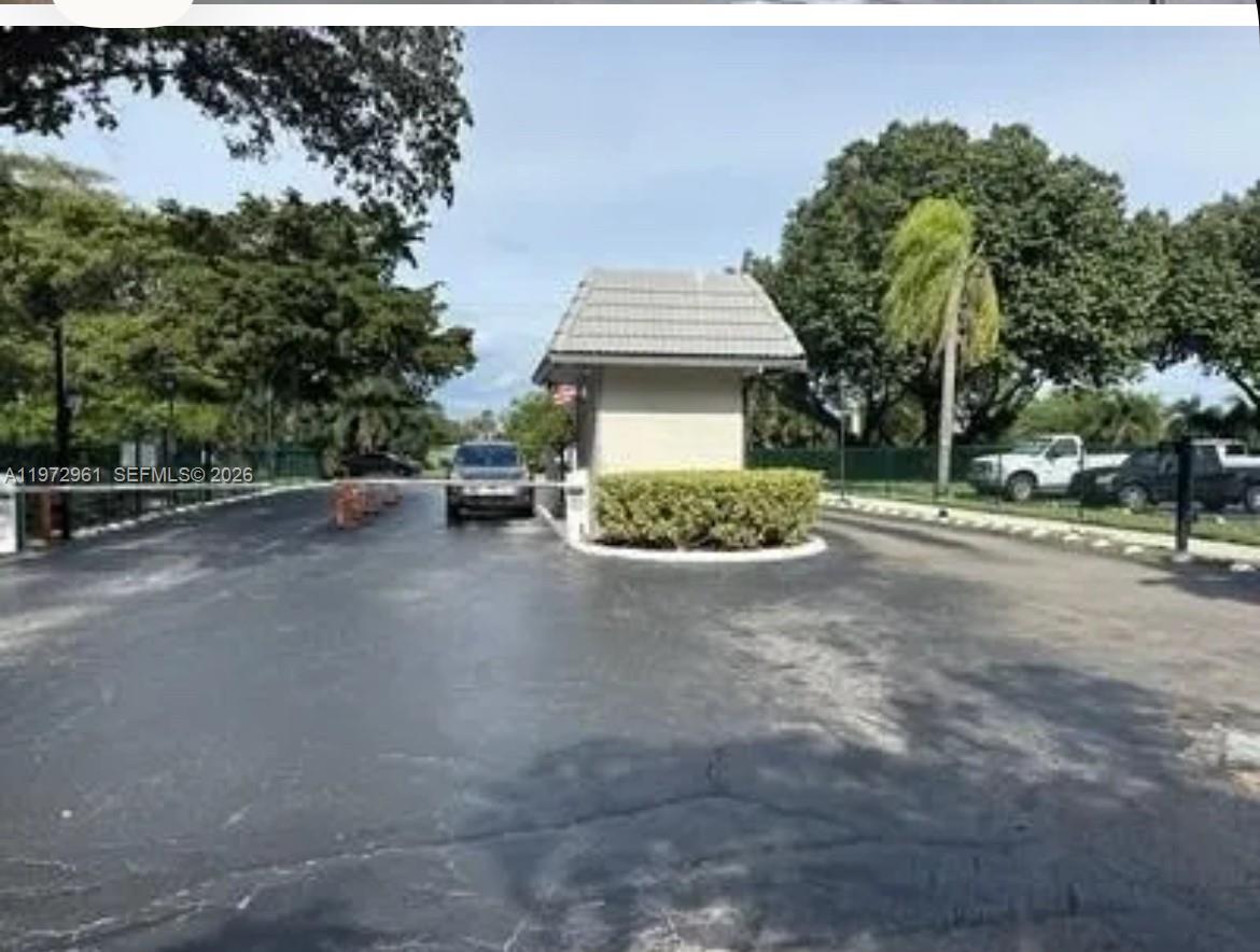 GREENS OF INVERRARY PHASE - Residential