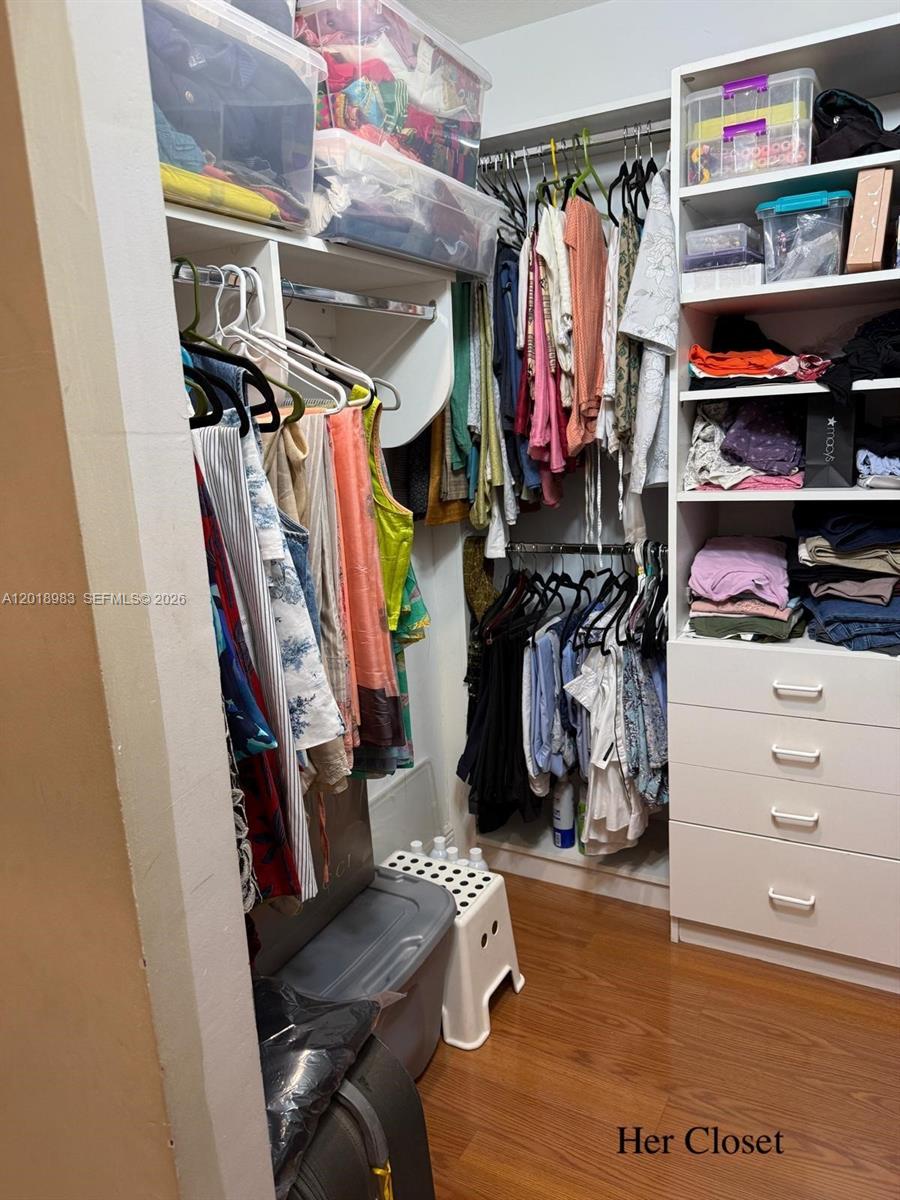 DORAL ISLES ANTIGUA - Residential