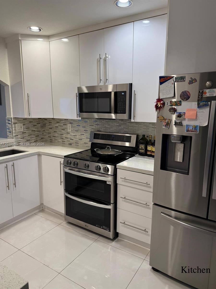 DORAL ISLES ANTIGUA - Residential