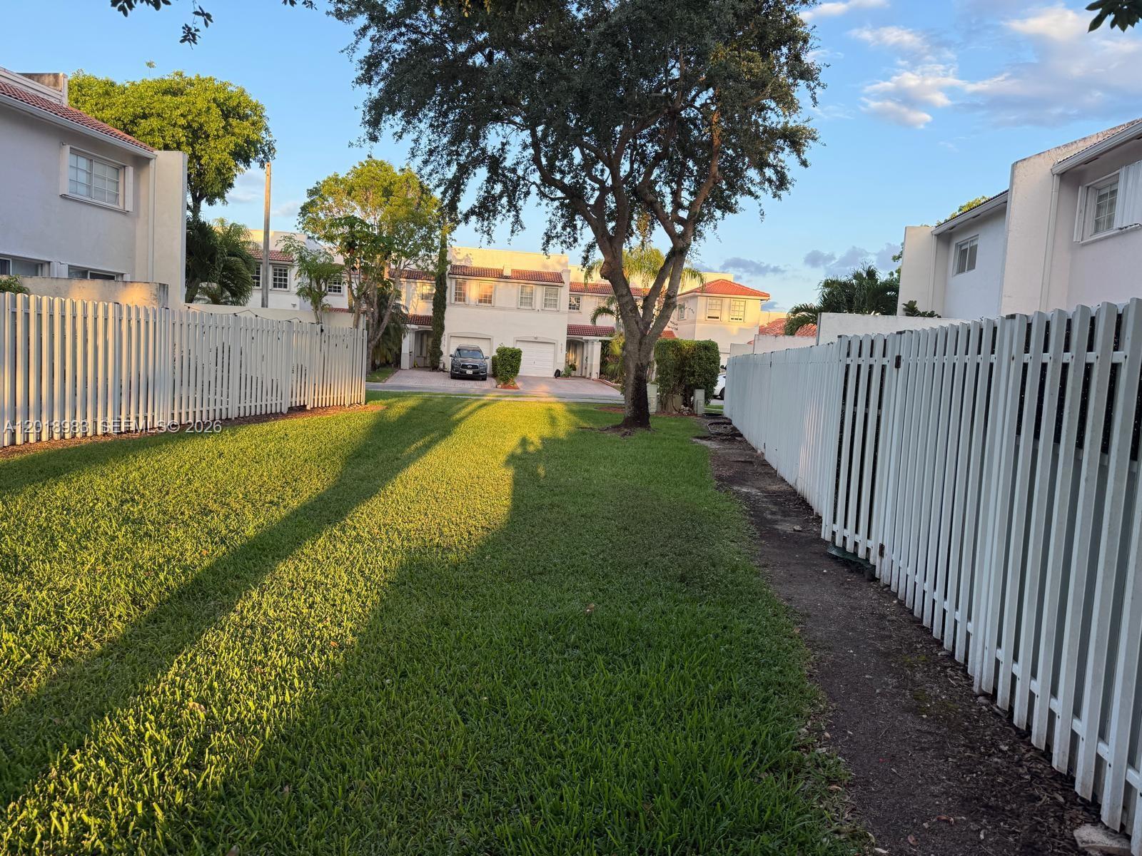 DORAL ISLES ANTIGUA - Residential