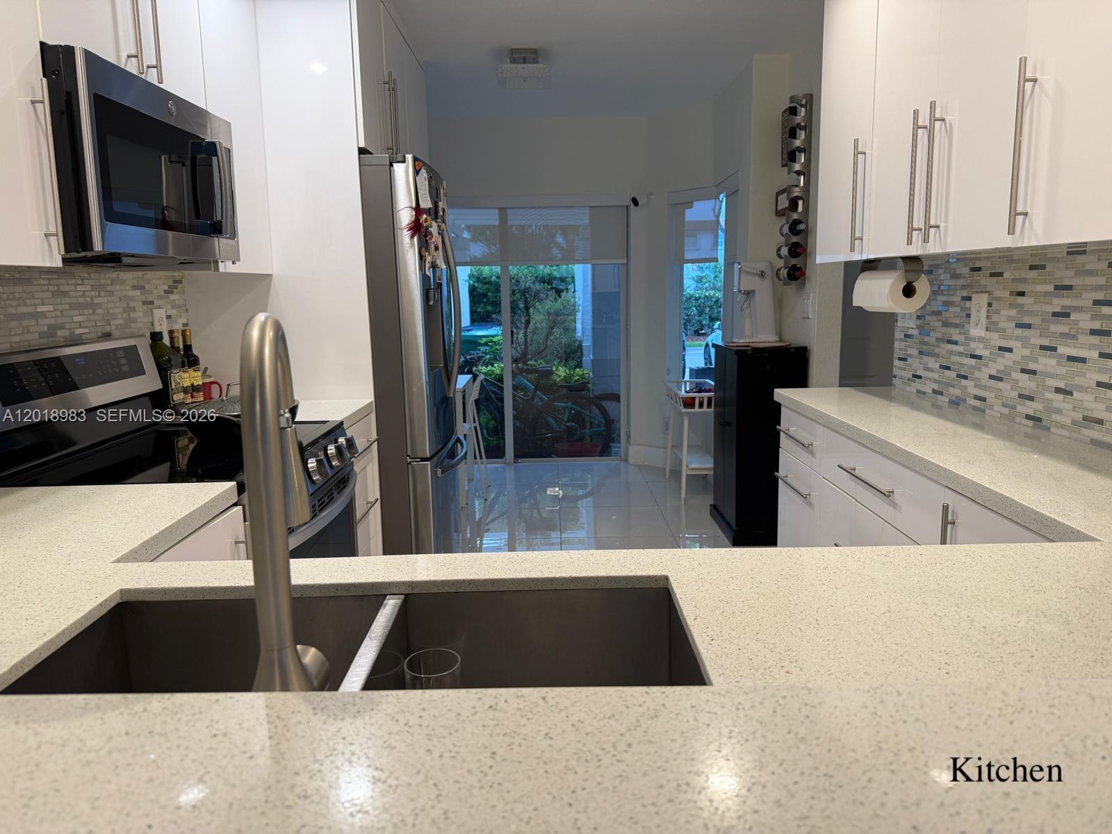 DORAL ISLES ANTIGUA - Residential