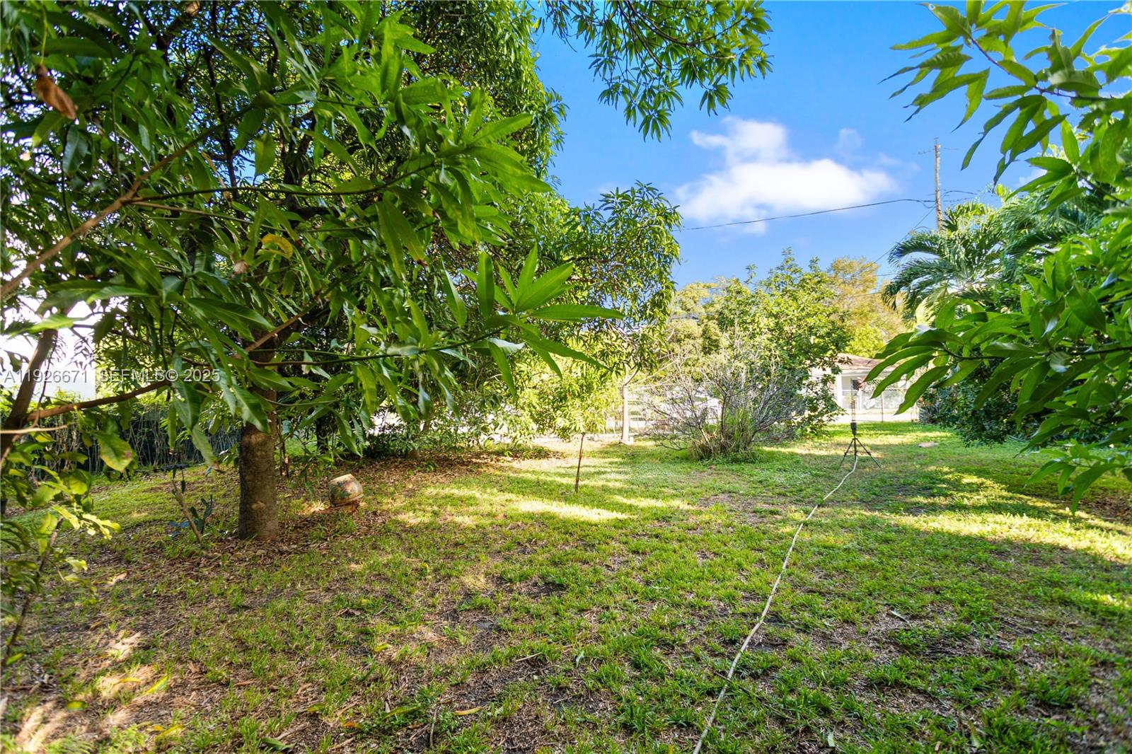 NORTH LAUDERDALE - Land