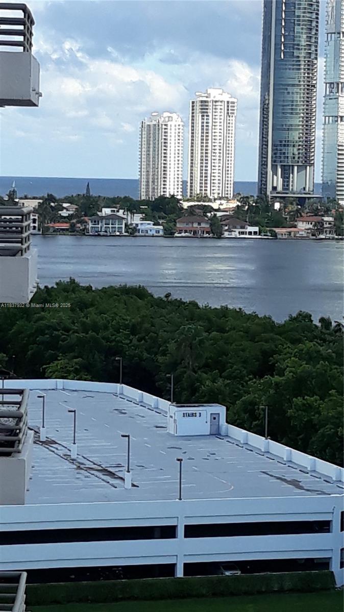 Beautiful large 2/2 in the heart of Aventura 1 parking space assigned in cover garage. Great water F View from every room. Fully furnished and equipped Beautiful Condo. Enjoy great amenities such as Heated pool, BBQ area, Exercise room, spa Children area and more . Close to shopping , restaurants, arks and the Beach. Washer and Dryer inside unit.