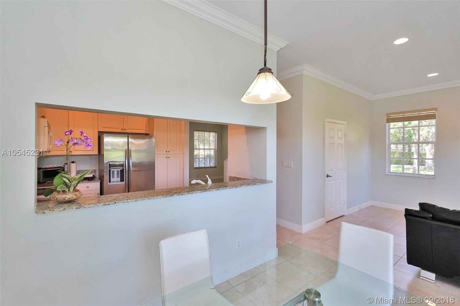 ROLLING HILLS GOLF & TENN - Residential