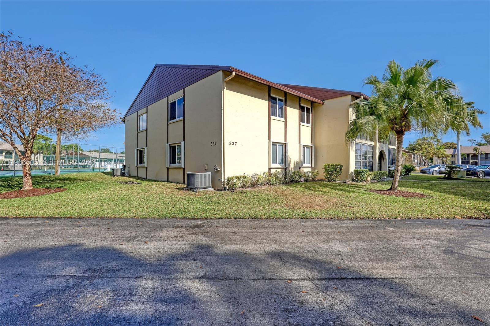 PINE RIDGE III CONDO - Residential