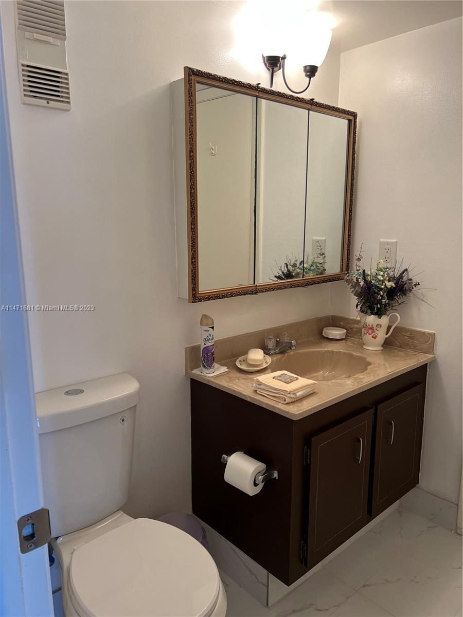 PARK PLACE CONDOMINIUM NO - Residential