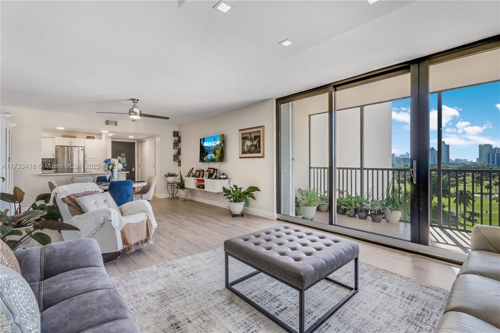 Coronado Condo Tower III - Residential