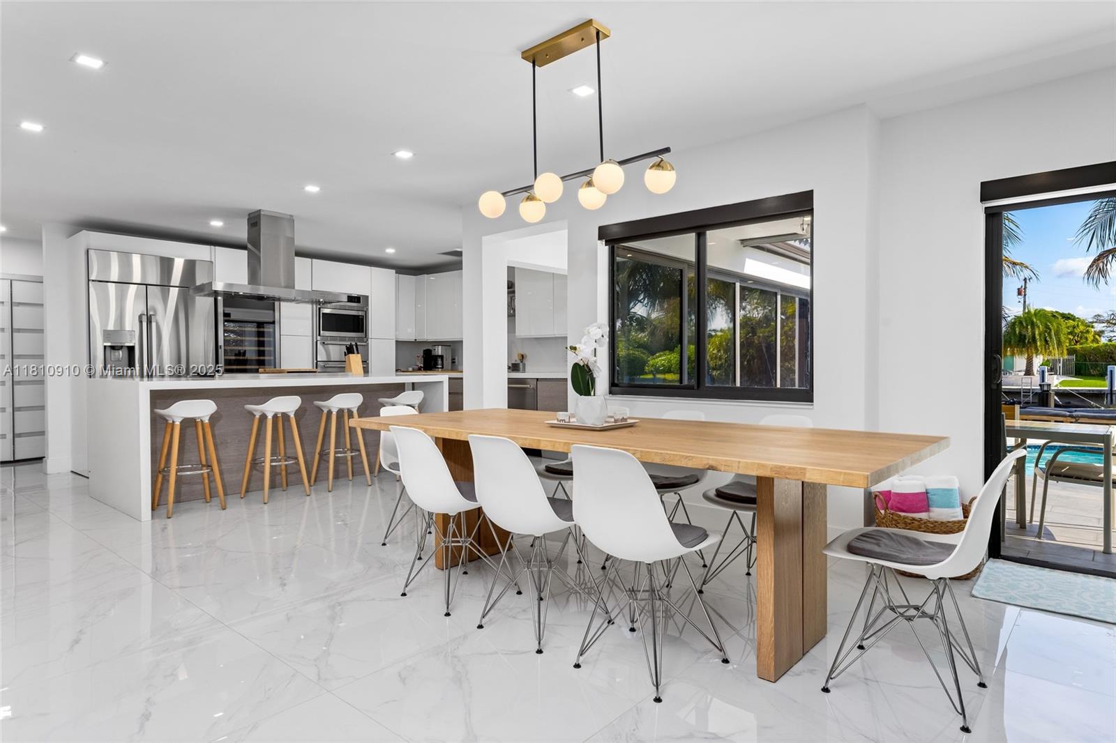 LANDINGS FIRST SEC - Residential Lease