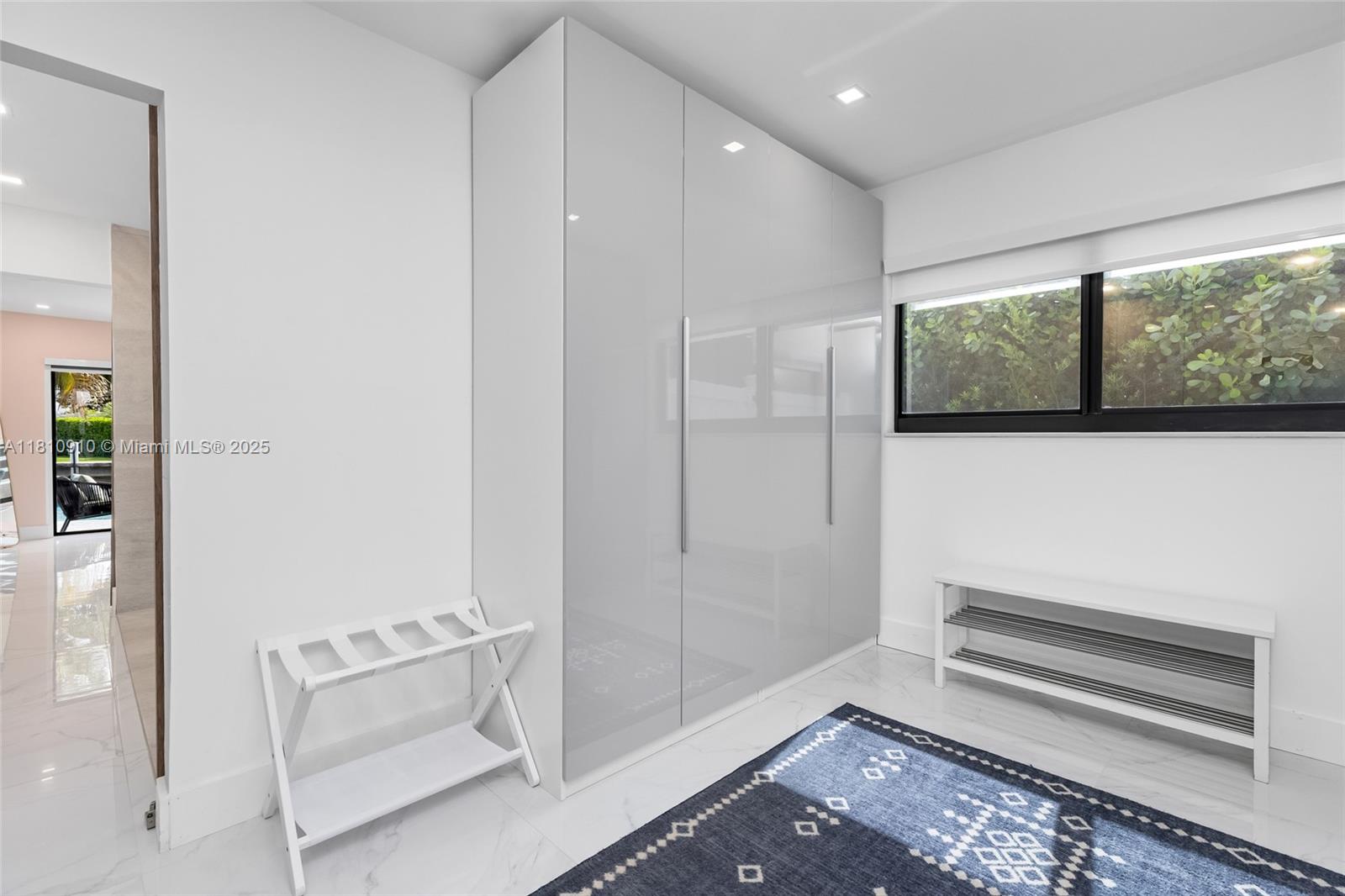 LANDINGS FIRST SEC - Residential Lease