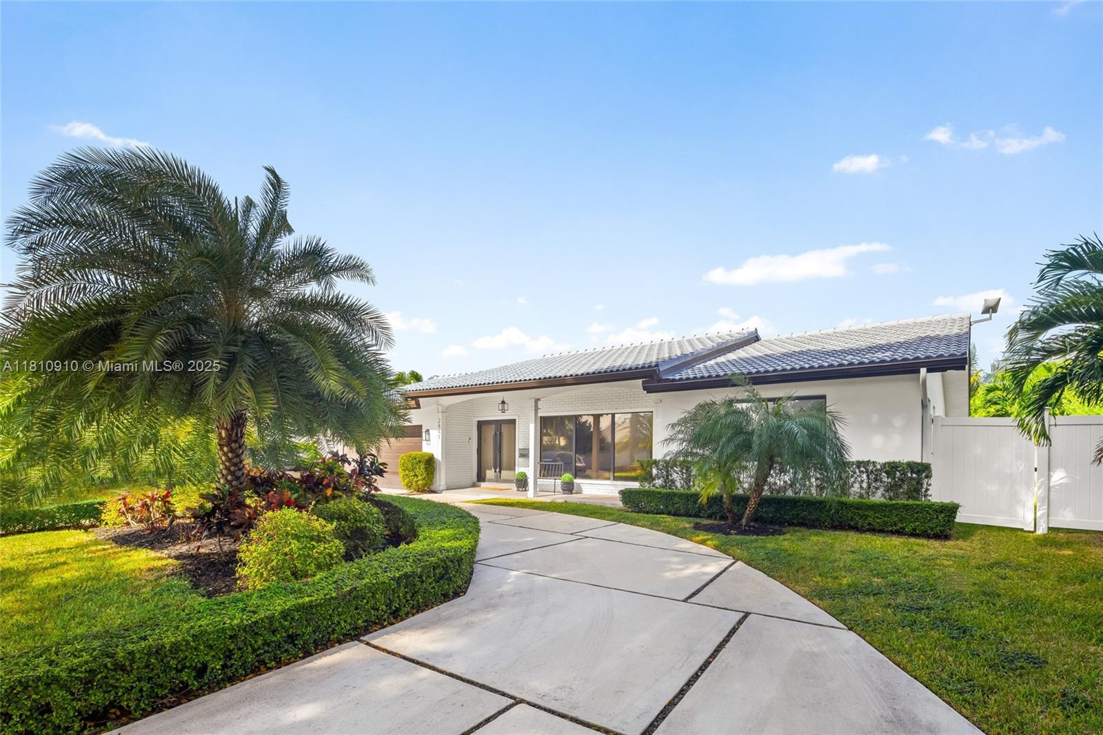 LANDINGS FIRST SEC - Residential Lease