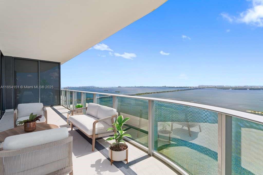 Aria Reserve Miami - Residential