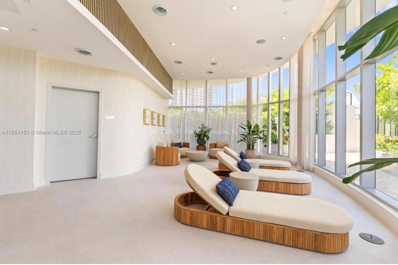 Aria Reserve Miami - Residential