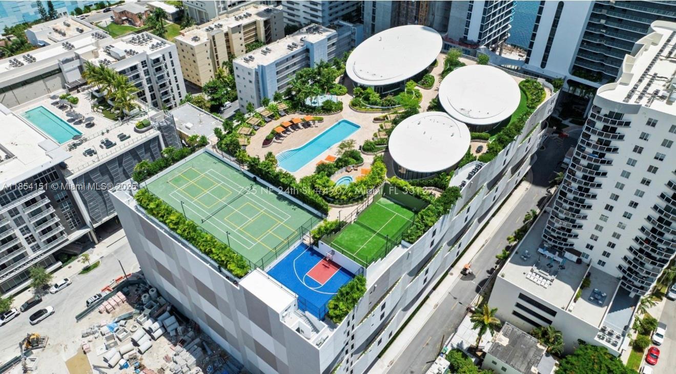 Aria Reserve Miami - Residential